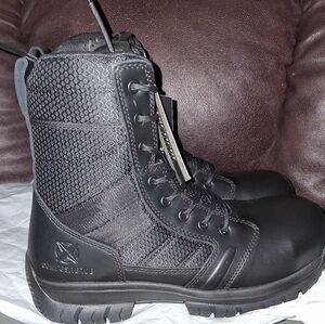 New TATICAL BOOTS MENS SIZE 8 D